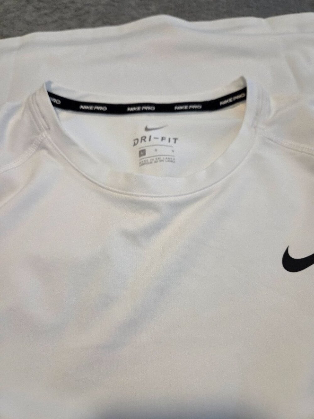 Nike Pro Men's Dri-Fit White Short Sleeve Compression Fitted Training Shirt Sz L - Picture 5 of 9